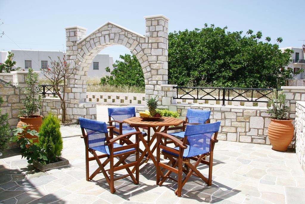 Anna Platanou Hotel パロス島 部屋 写真