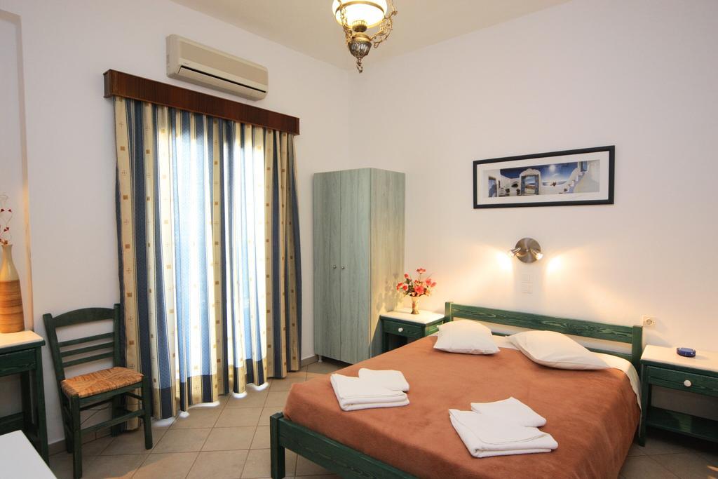 Anna Platanou Hotel パロス島 部屋 写真