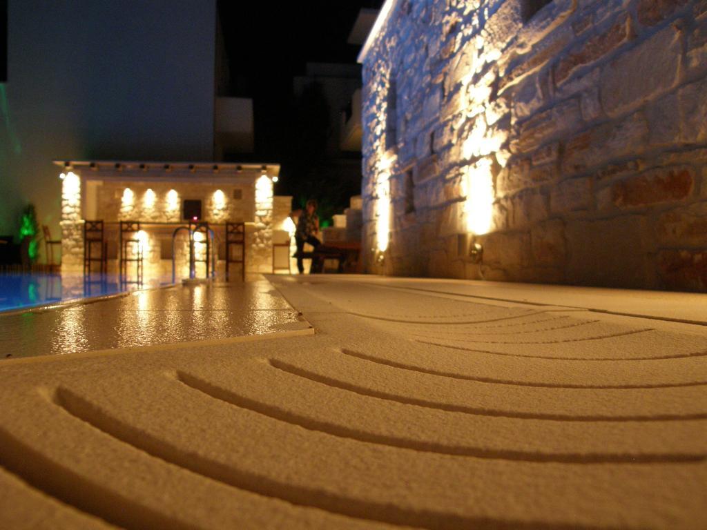 Anna Platanou Hotel パロス島 エクステリア 写真